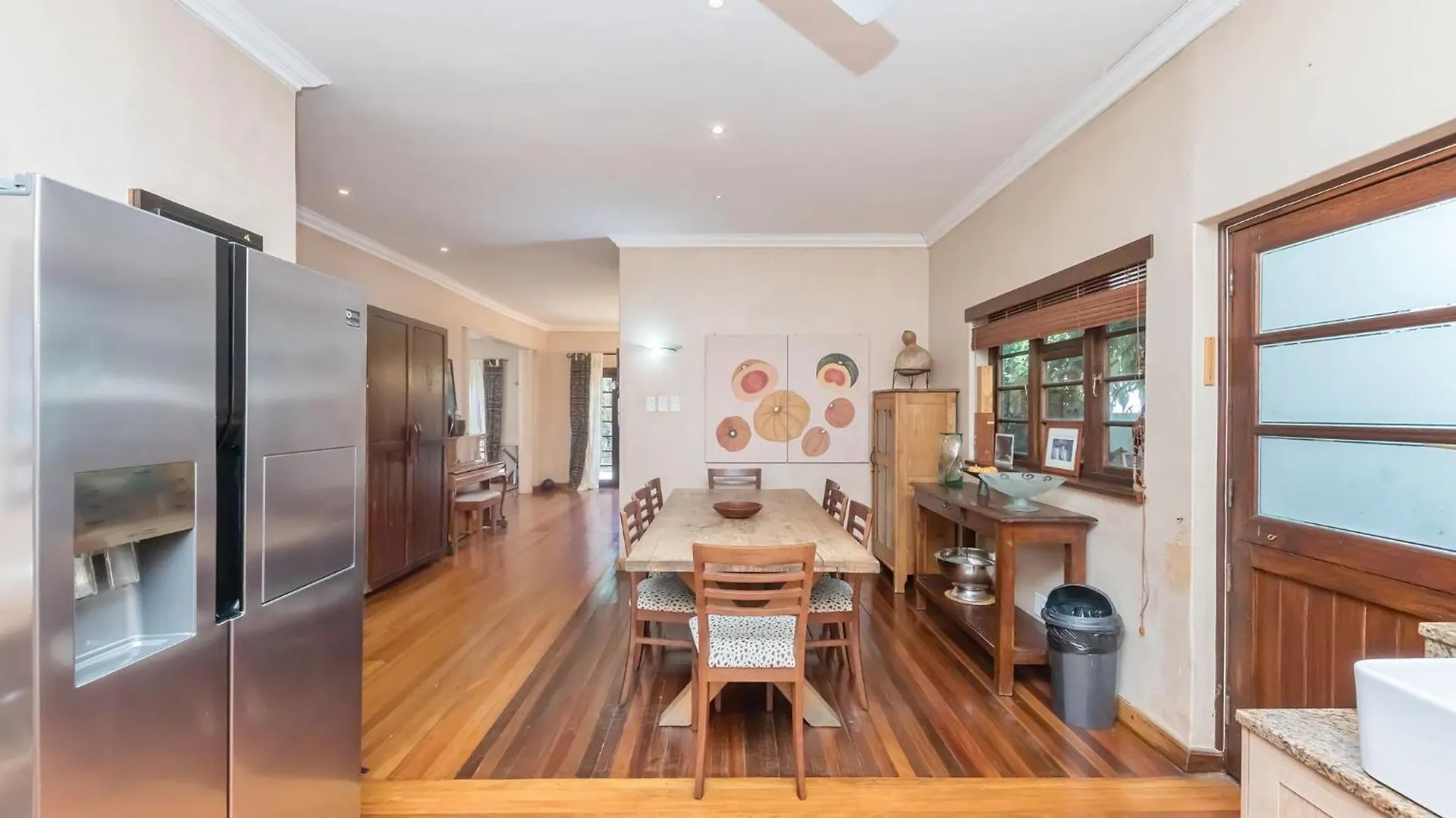 Charming Fresnaye Escape Apartment Cape Town
