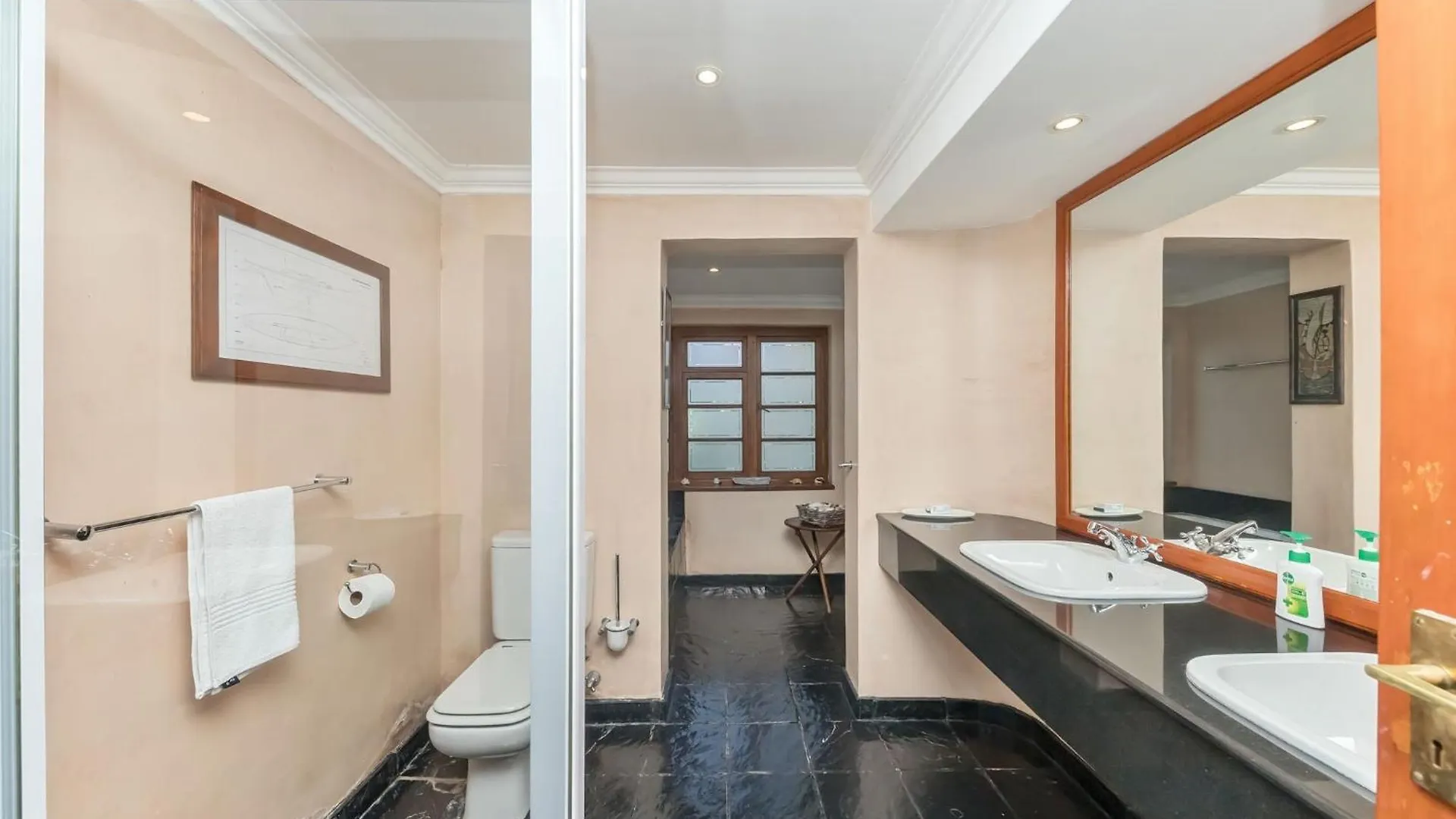 Charming Fresnaye Escape Apartment Cape Town South Africa